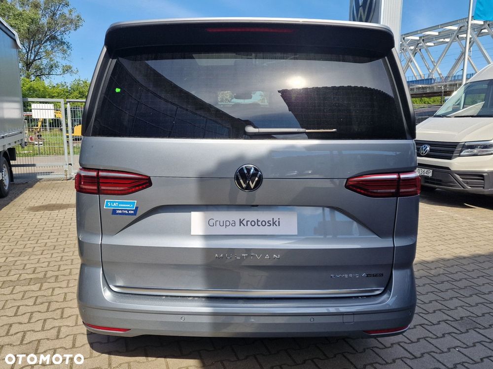 Volkswagen Multivan - 7