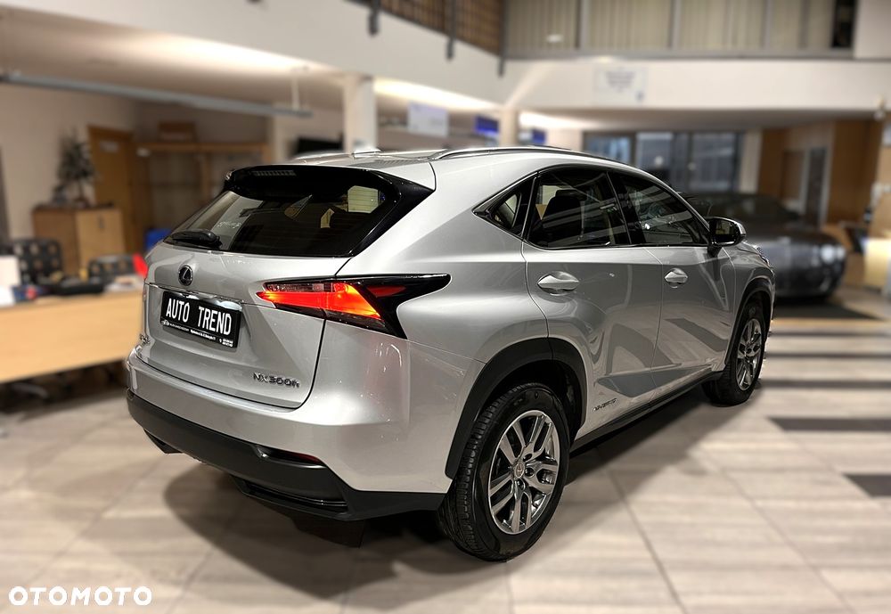 Lexus NX 300h Business Line - 4