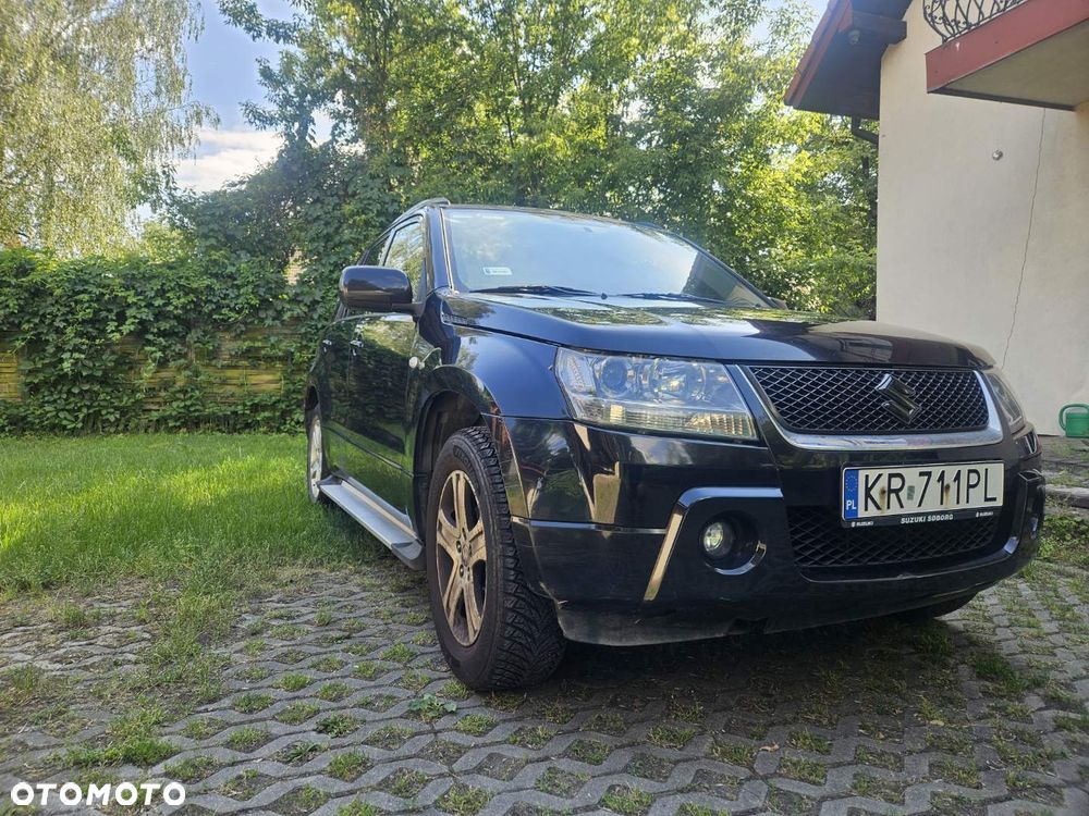 Suzuki Grand Vitara 2.0 - 3