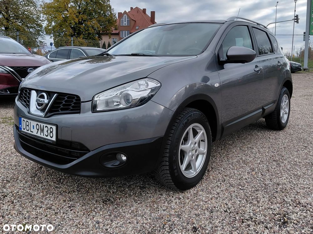 Nissan Qashqai 2012 photo 2
