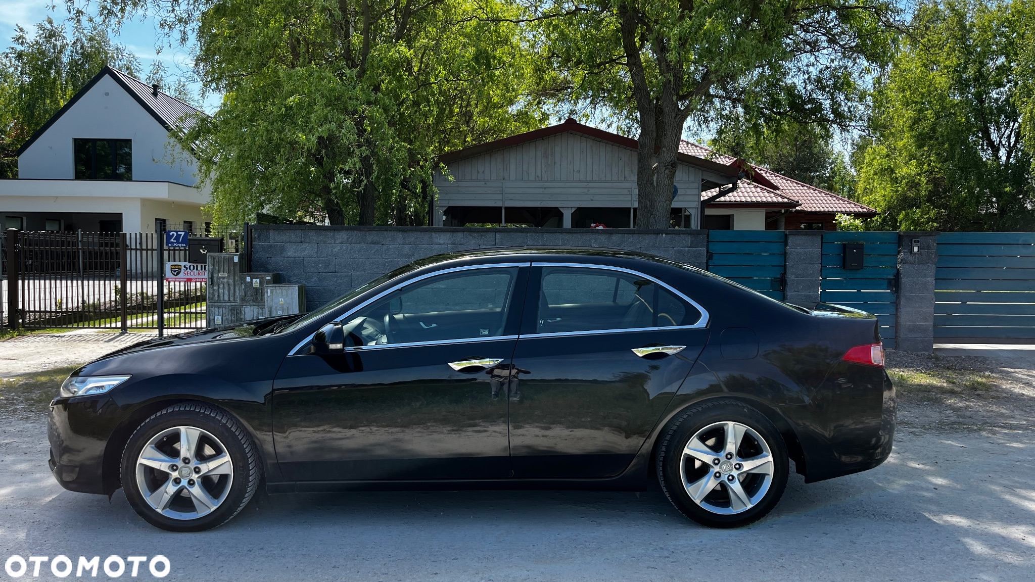 Honda Accord 2.0 Executive - 23