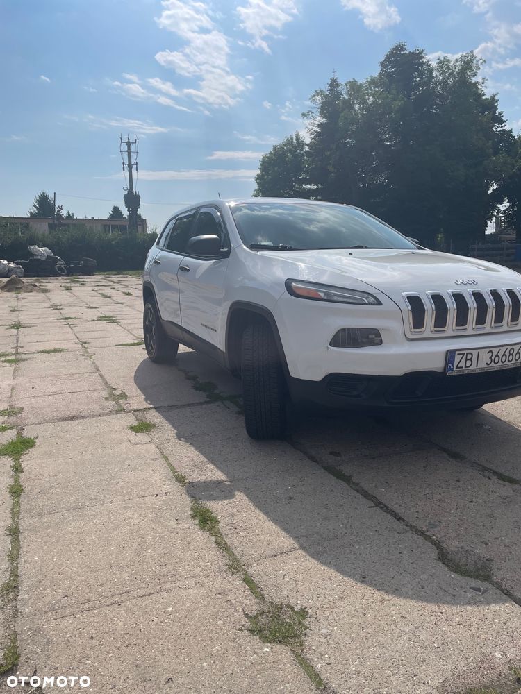 Jeep Cherokee - 2