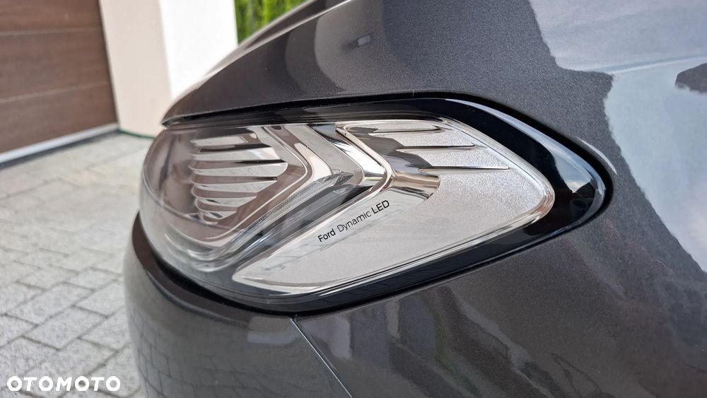 Ford Mondeo 1.5 EcoBoost Titanium - 32