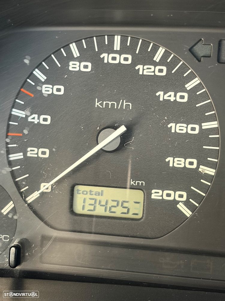 VW Polo 1.3 Fox - 2