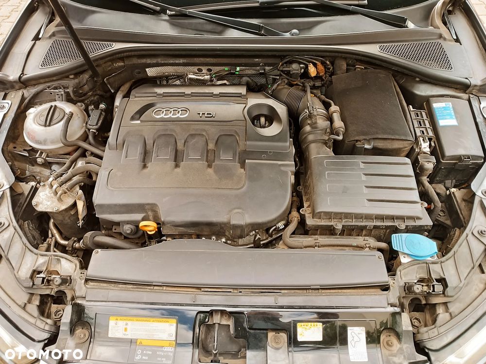 Audi A3 Sportback 2.0 TDI (clean diesel) S tronic Ambition - 37