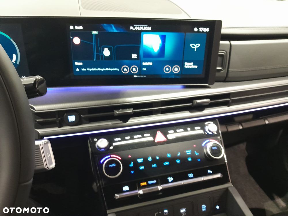 Hyundai Santa Fe 1.6 T-GDI HEV Calligraphy 4WD 6os - 17