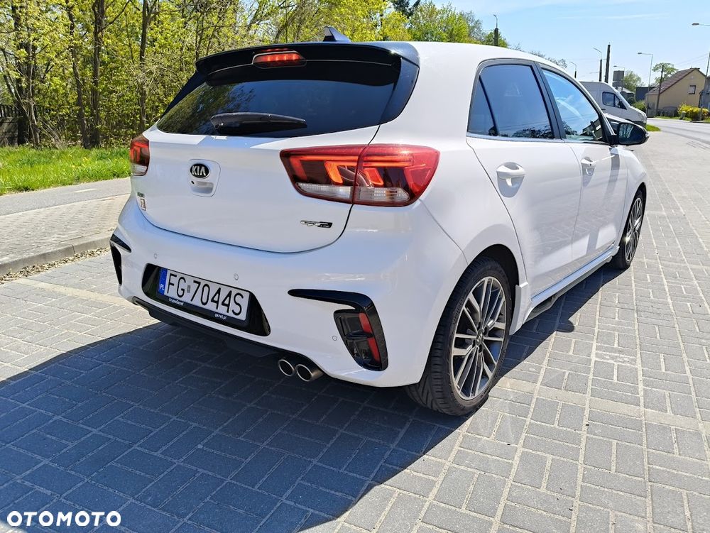 Kia Rio 1.2 GT-Line - 2
