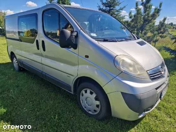 Opel Vivaro - 1
