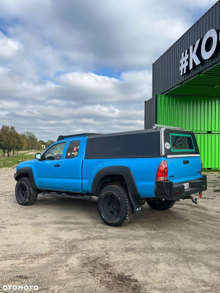 Toyota Tacoma 4.0 Access Cab 4WD - 9