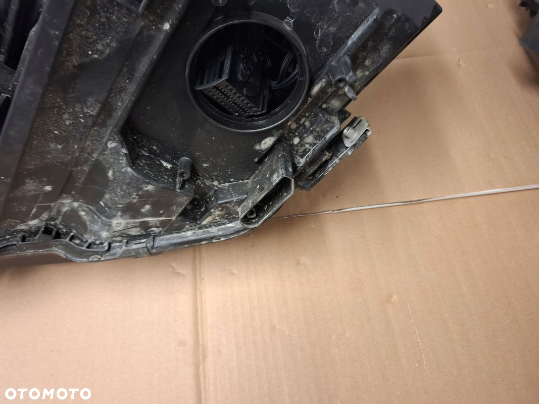 LAMPA PRZEDNIA VW TIGUAN 5N II FULL LED ORYGINAŁ - 10