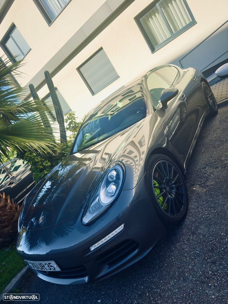 Porsche Panamera S e-Hybrid - 1