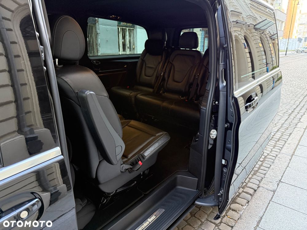 Mercedes-Benz Klasa V 220 CDI extralang 7G-TRONIC Avantgarde Edition - 20