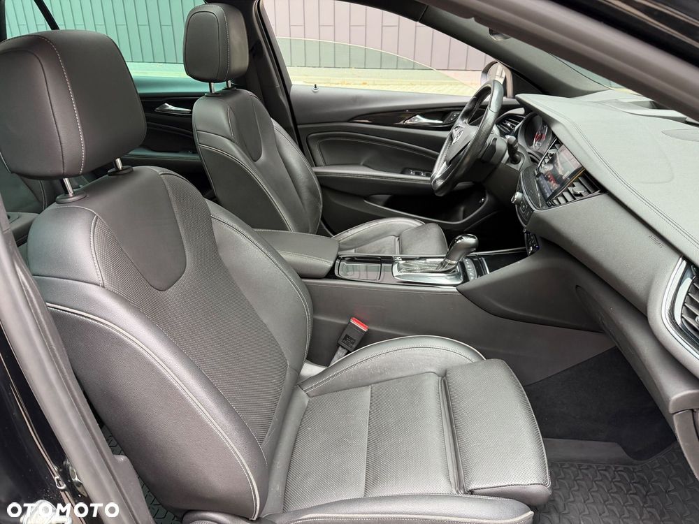 Opel Insignia 2.0 BiTurbo 4x4 Ultimate Exclusive - 21