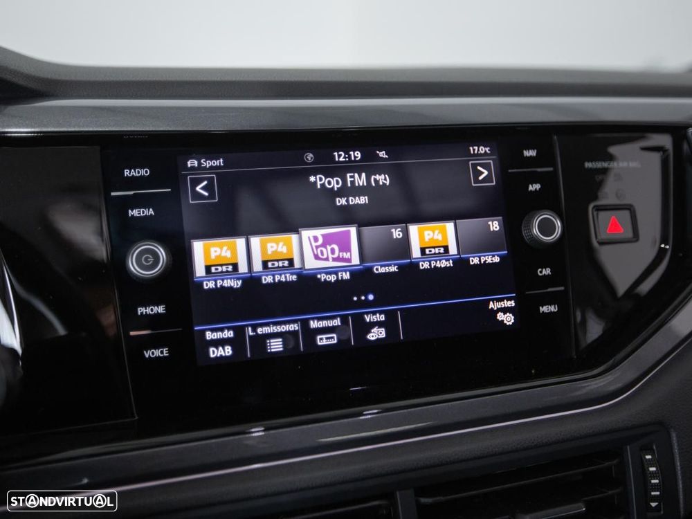 VW Polo 1.6 TDI Highline DSG - 26