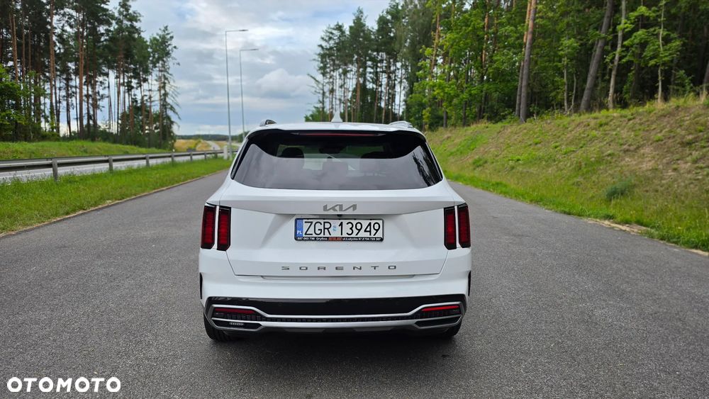 Kia Sorento - 4