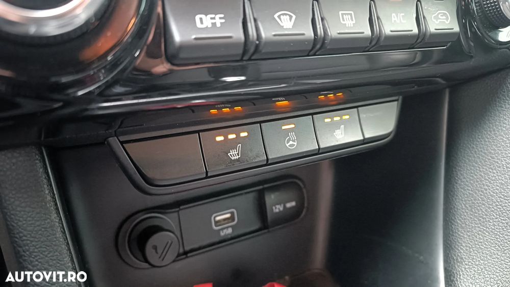 Kia Sportage 1.6 T-GDI 6MT 4x4 GT Line - 31