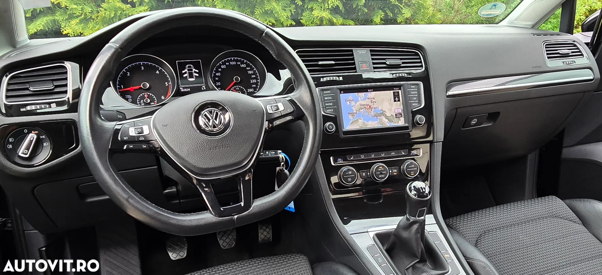 Volkswagen Golf 2.0 TDI BMT Highline - 18