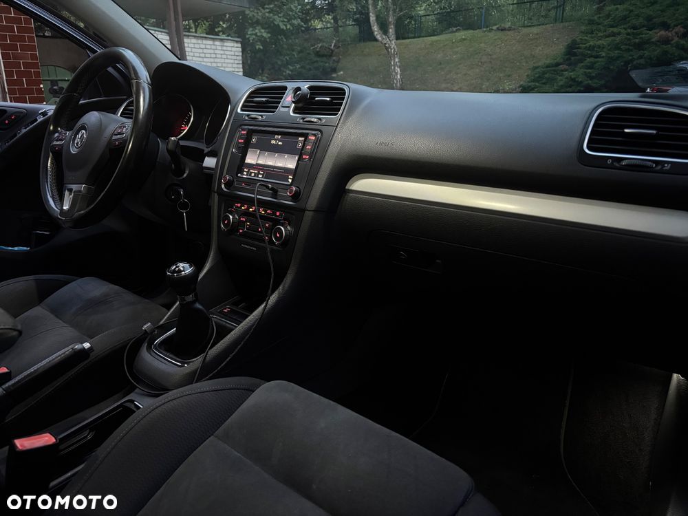 Volkswagen Golf 2.0 TDI Highline - 13