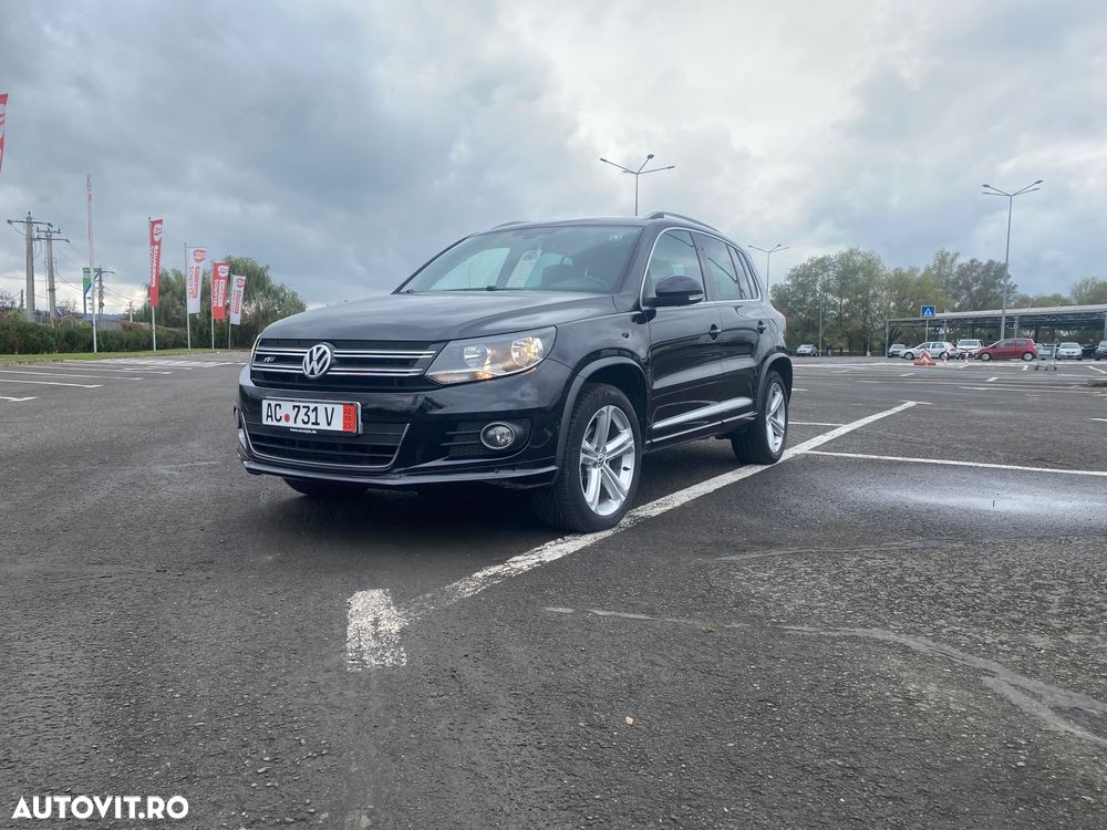 Volkswagen Tiguan - 1