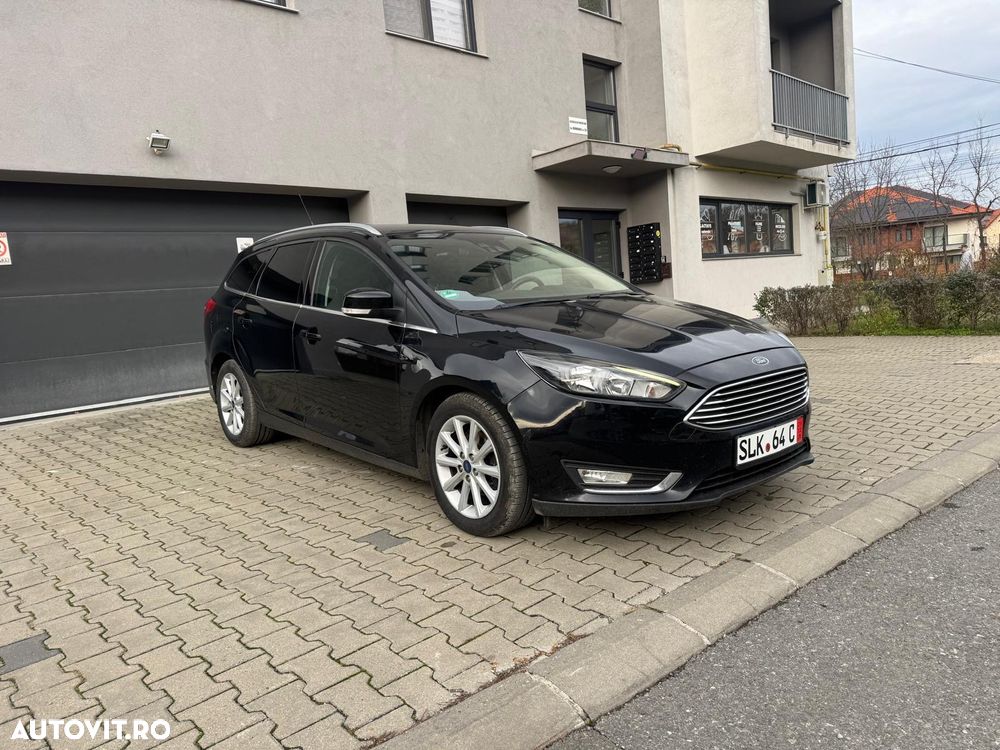 Ford Focus Turnier 1.5 TDCi DPF Start-Stopp-System Aut. Titanium - 3