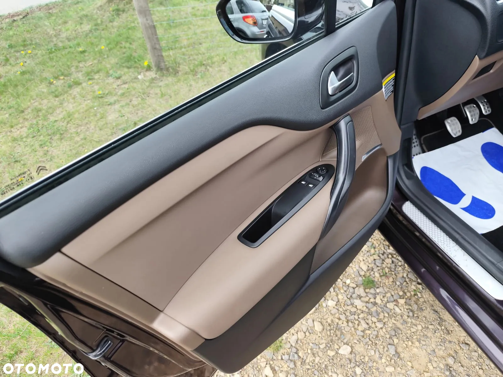 Citroën DS4 e-HDi 115 SoChic - 14