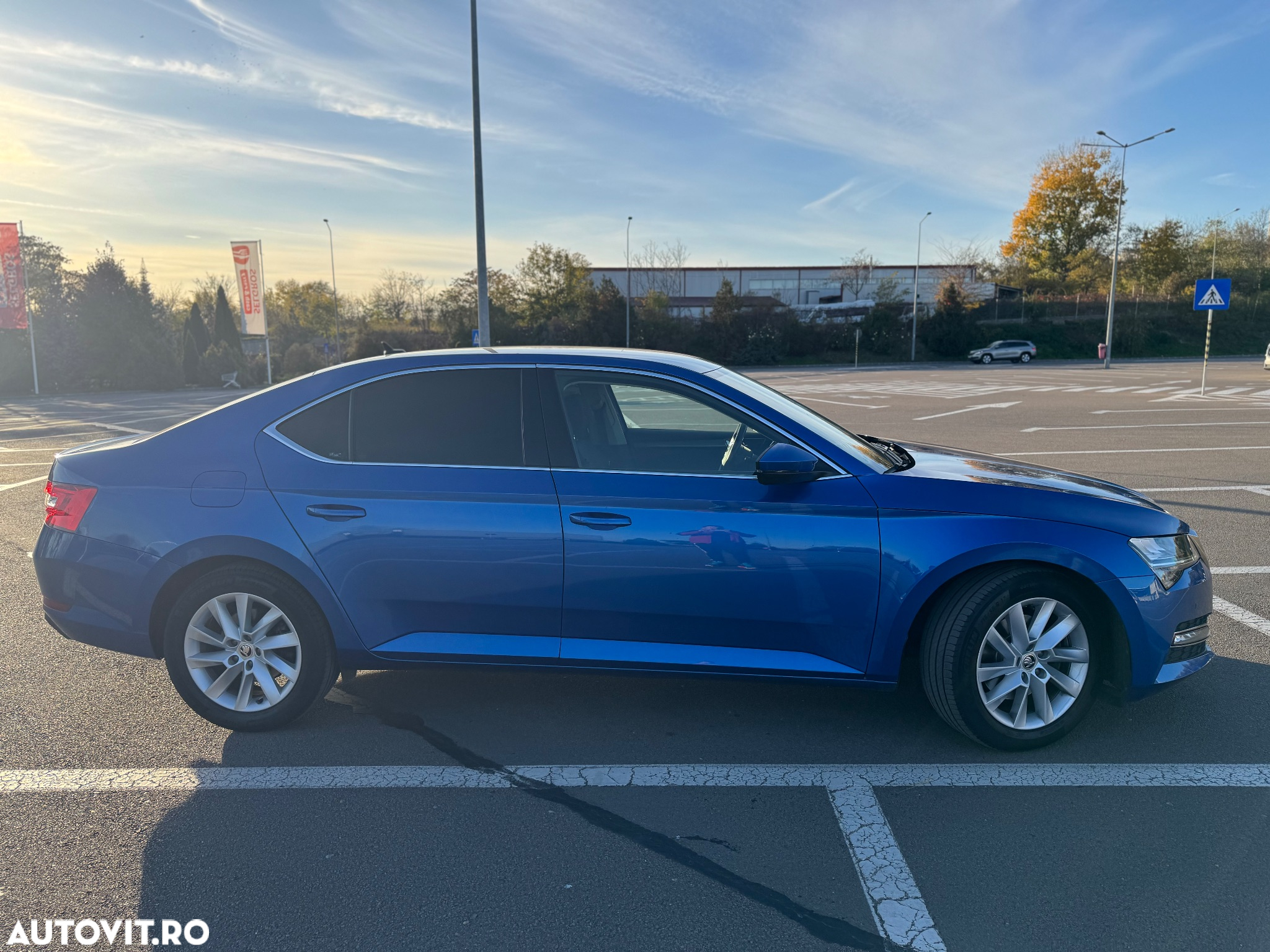 Skoda Superb 2.0 TDI DSG Style - 13