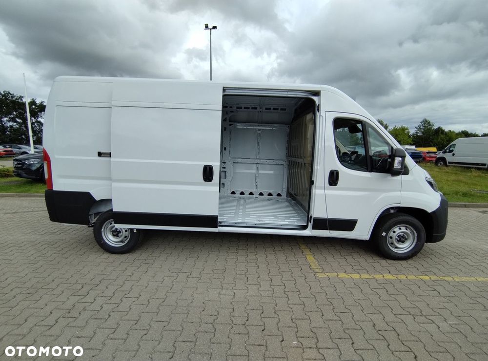Opel movano Movano Furgon L3H2 2.2 Diesel 140KM MT6 Euro 6E DMC 3.3t 13m3 - 13