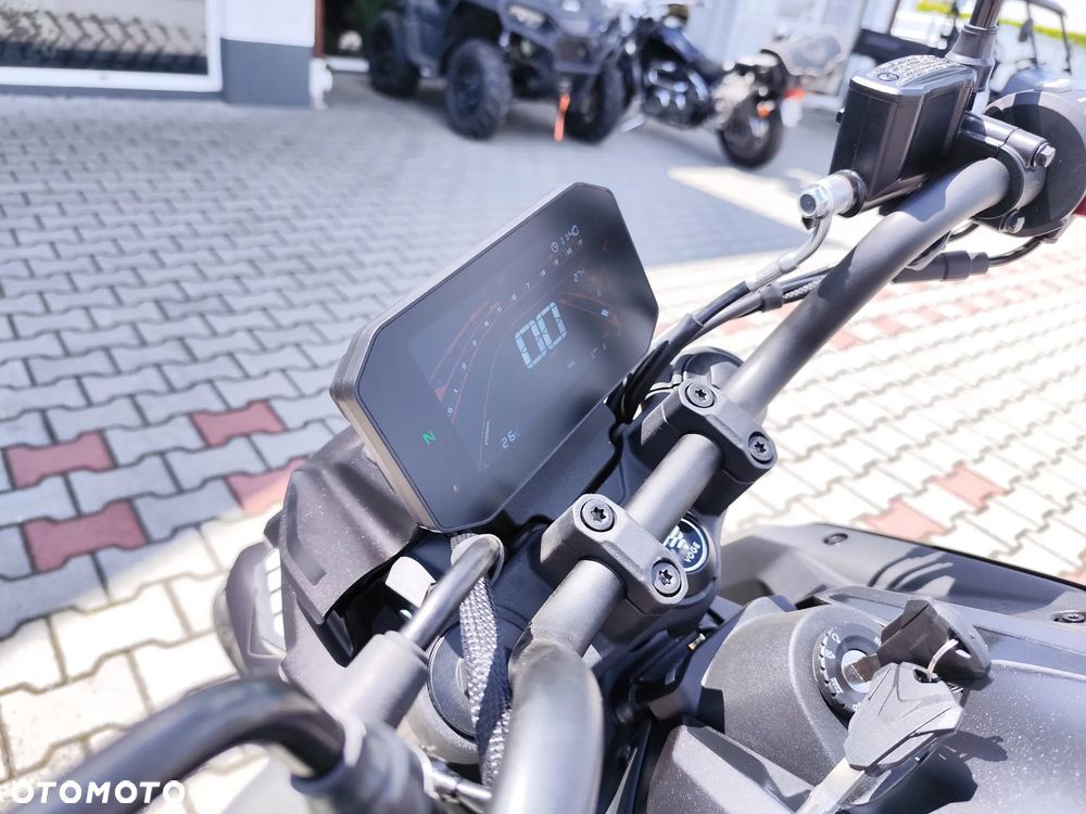 VOGE R125S - 25