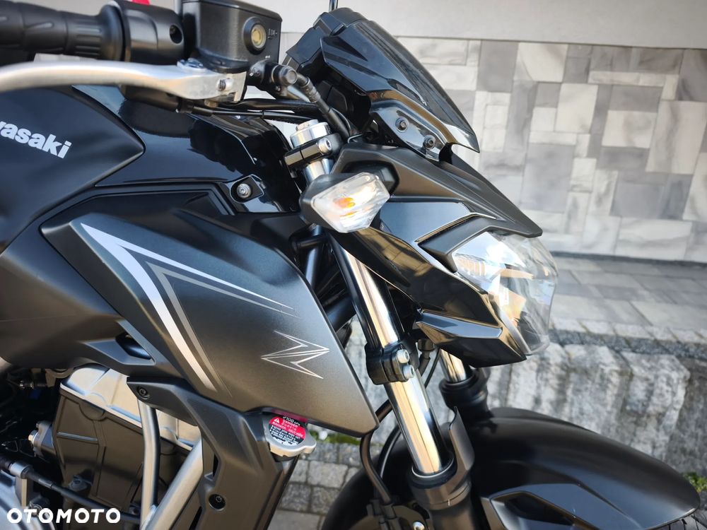 Kawasaki Z 650 - 5