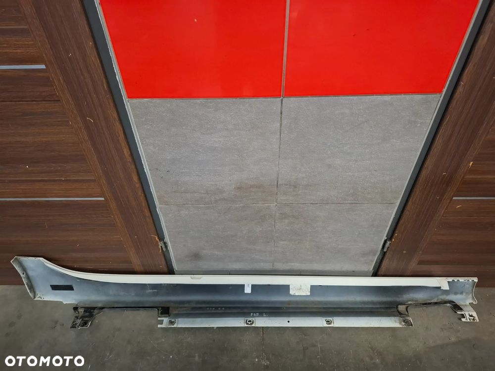 Nakładka progowa lewa BMW 2 F45 2015 rok kolor 300 nr 7318749 - 5