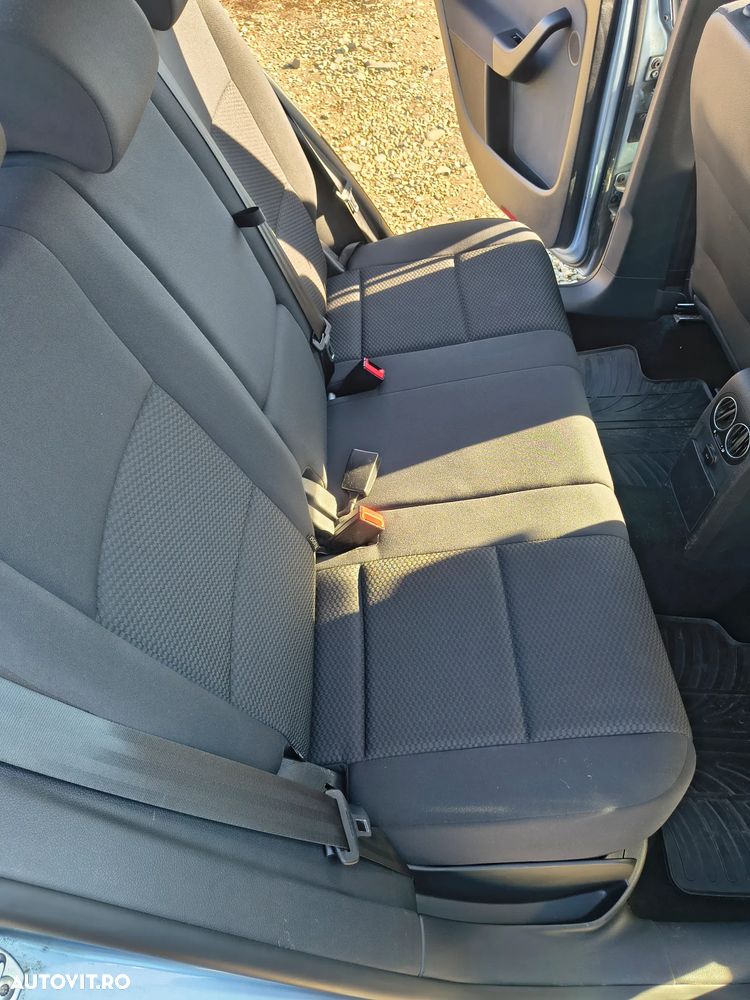 Volkswagen Golf Plus - 18