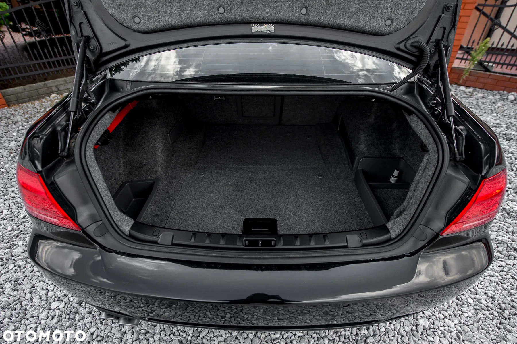 BMW Seria 3 325i xDrive Coupe M Sport Edition - 35