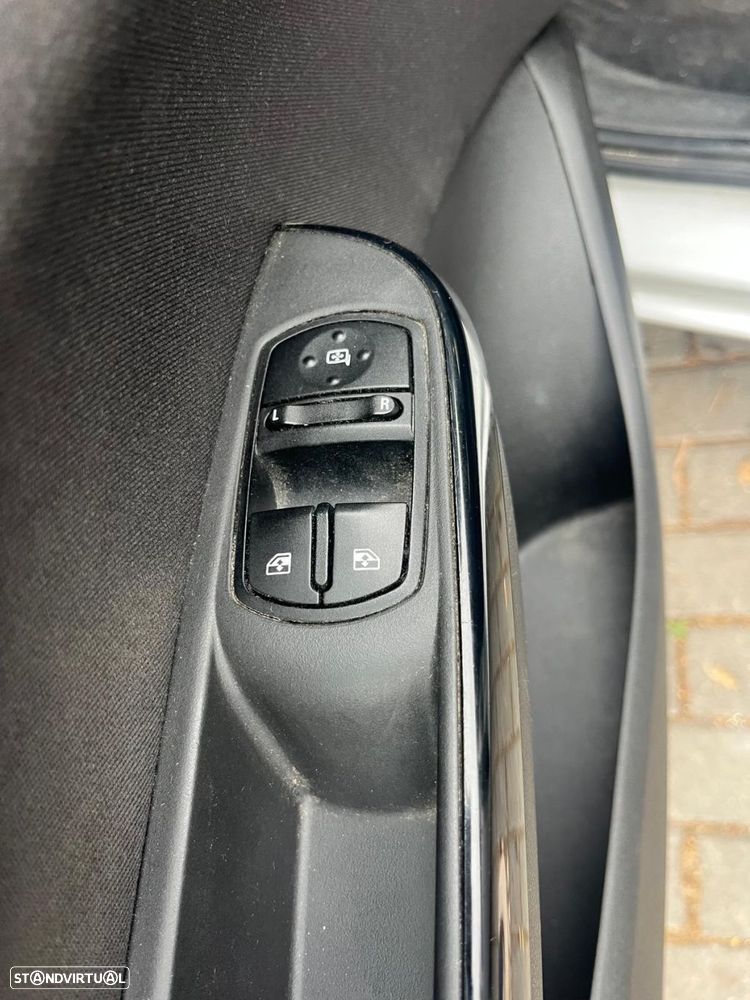 Opel Corsa 1.3 CDTi innovation - 16