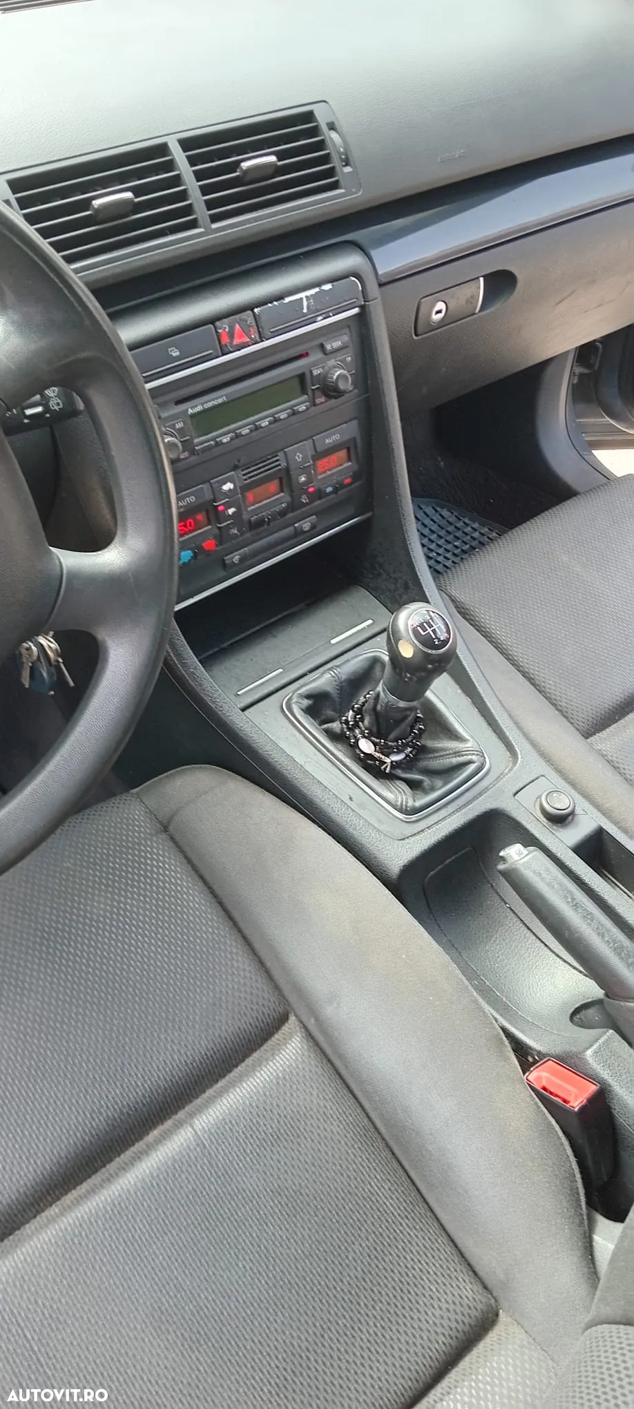 Audi A4 Avant 2.5 TDI - 4