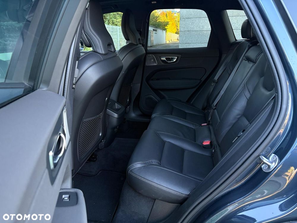 Volvo XC 60 - 13