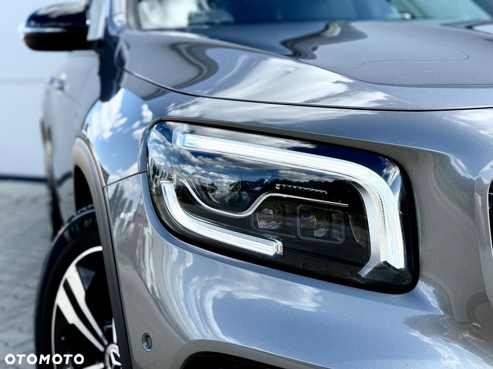 Mercedes-Benz GLB 200 d 4-Matic AMG Line 8G-DCT - 13