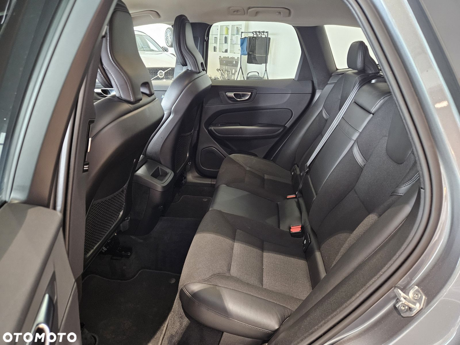 Volvo XC 60 - 24