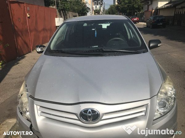 Dezmembrez Toyota Auris motor 2.0 an 2010 cutie manuala caseta turbina - 2