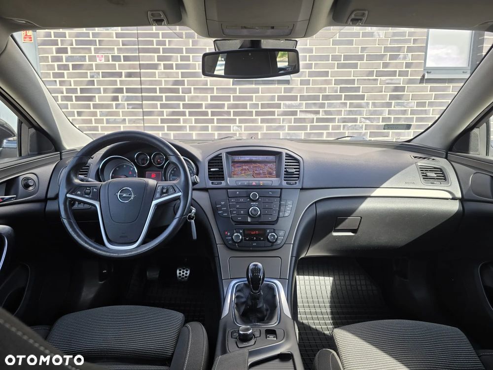 Opel Insignia 2.0 CDTI EcoFLEX Cosmo - 26