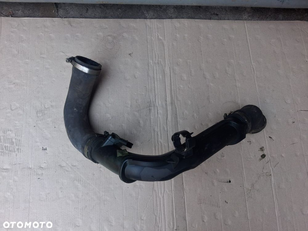 Rura intercooler SKODA OCTAVIA II LIFT 1.6 TDI 1K0145770AE  OE - 1