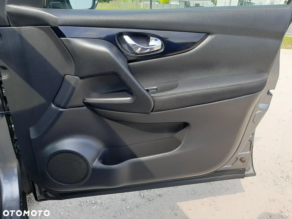 Nissan Qashqai 1.6 DCi Tekna+ - 23