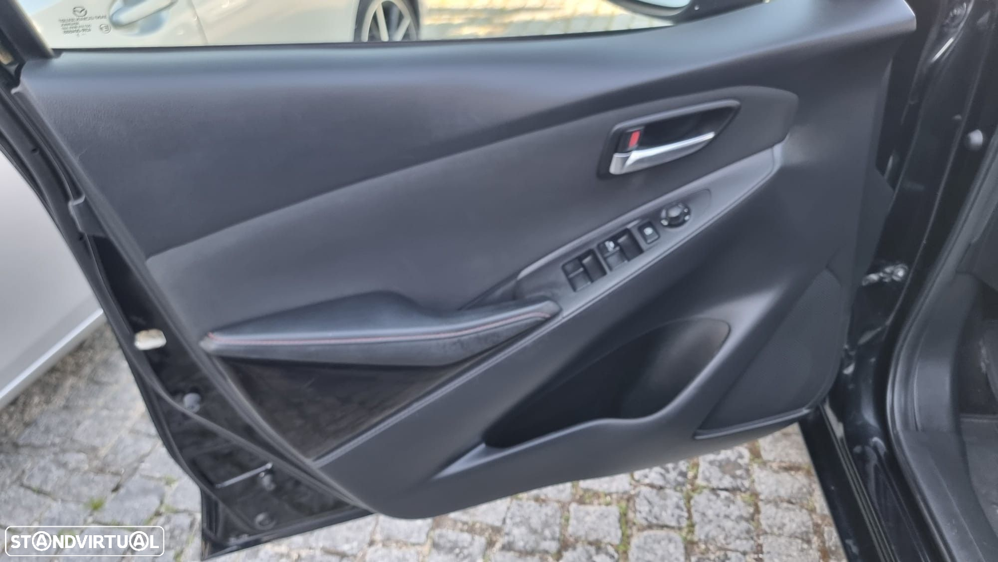 Mazda 2 1.5 Sky.Evolve Navi - 21