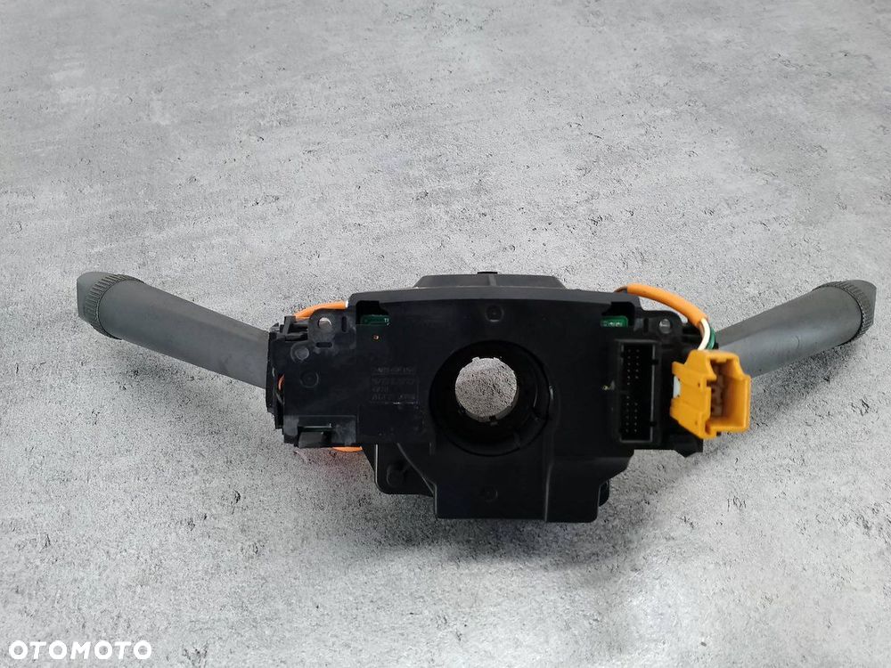 PRZEŁĄCZNIK ZESPOLONY VOLVO V70 I 8622184 2.5 TDI - 4