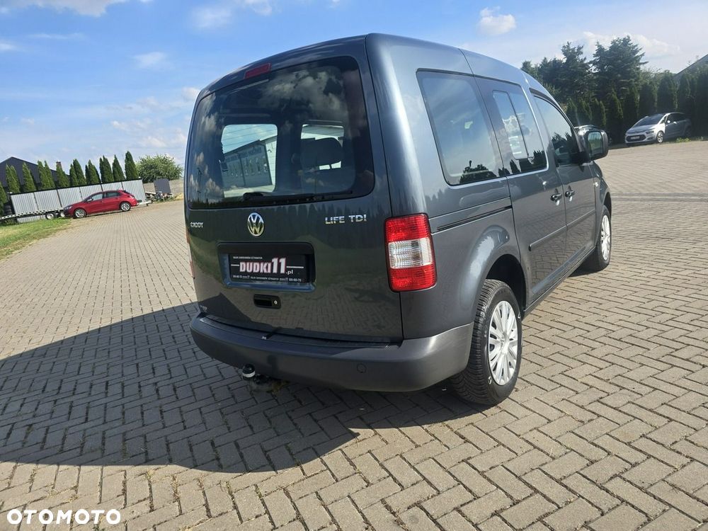 Volkswagen Caddy - 10