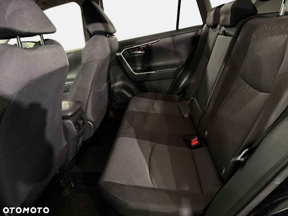 Toyota RAV4 - 25