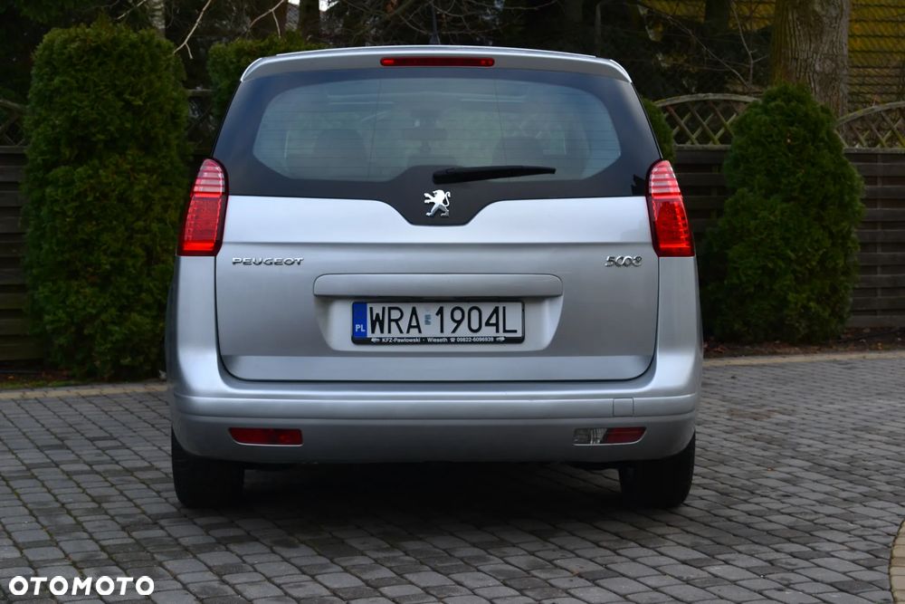 Peugeot 5008 1.6 THP Active 7os - 10