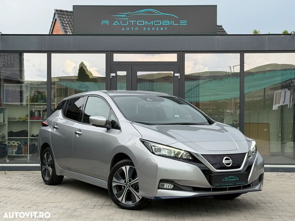 Nissan LEAF 62 kWh e+ N-Connecta - 7