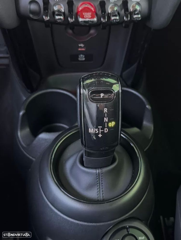 MINI 3 Portas Cooper Sport Edition Auto - 9