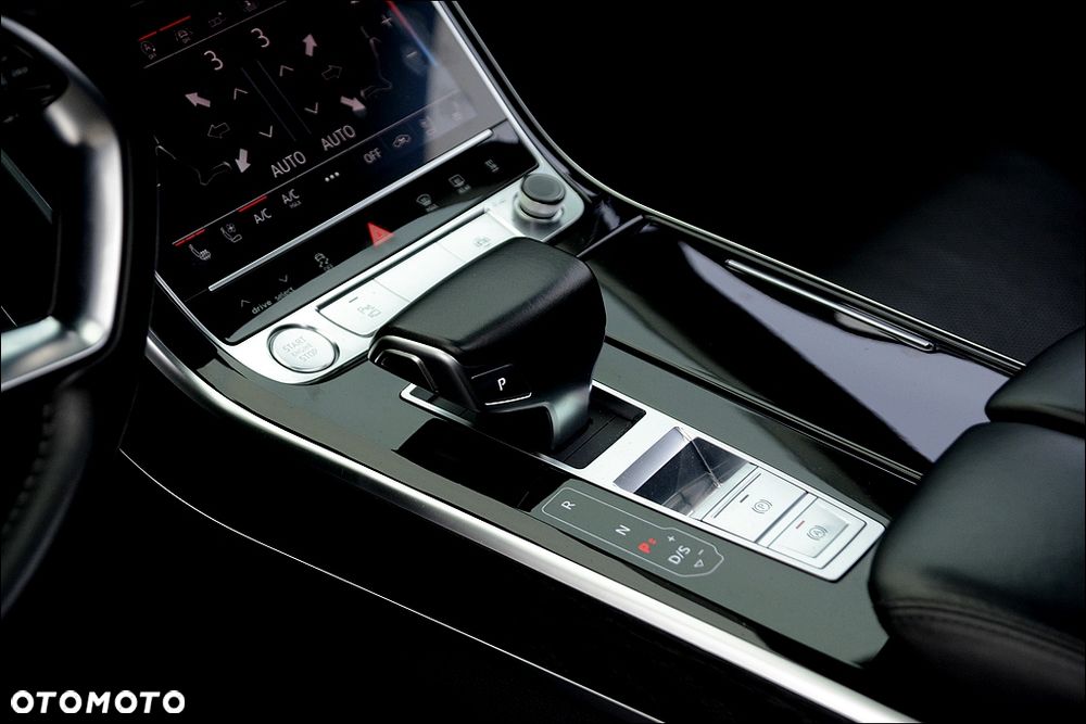 Audi A8 50 TDI quattro tiptronic - 29