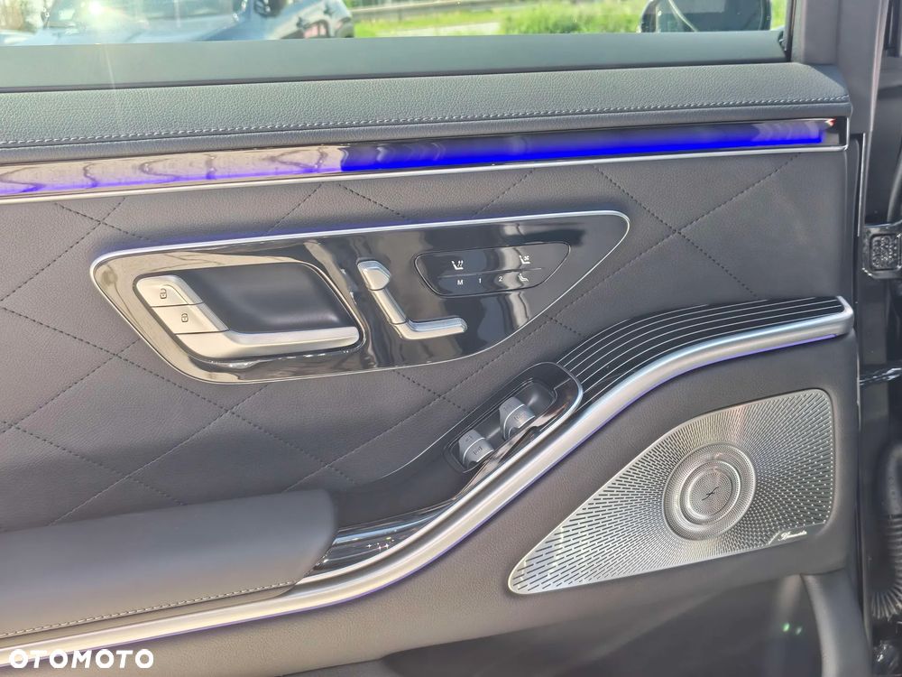 Mercedes-Benz Klasa S 580 4-Matic L 9G-TRONIC - 16